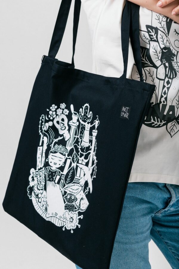 Ceger crni Art lover Frida Life of Frida