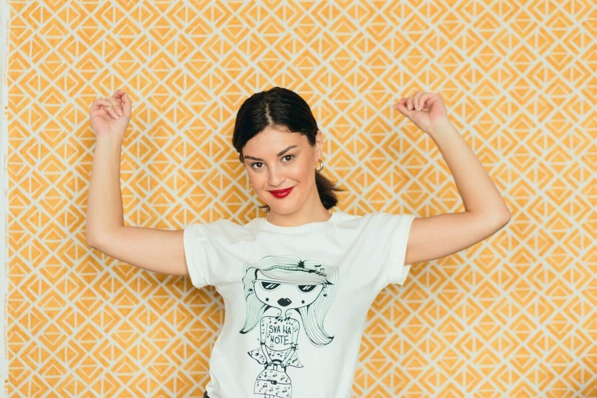 T-shirt "Sva na note"