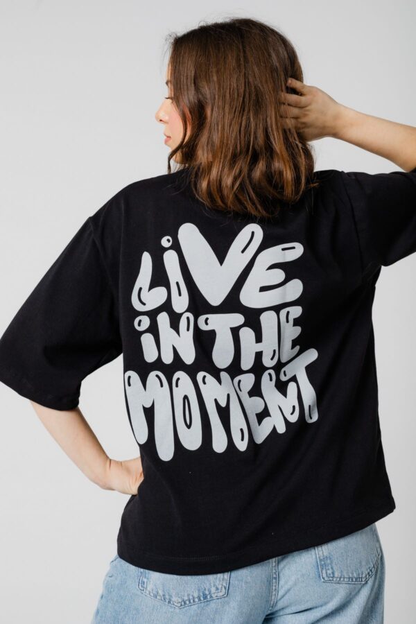 Oversize majica Live in the moment