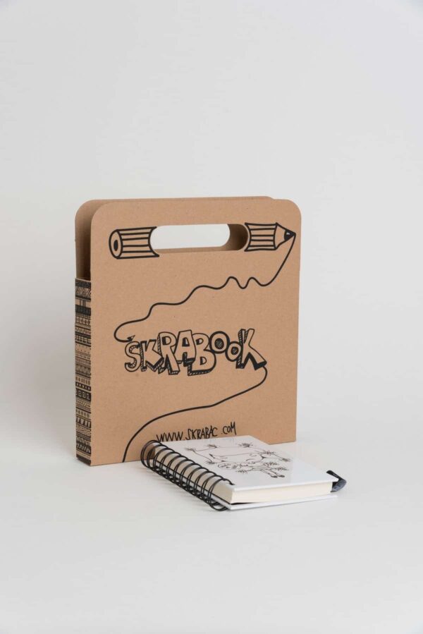 Škrabook mini Uhvatile me bubice