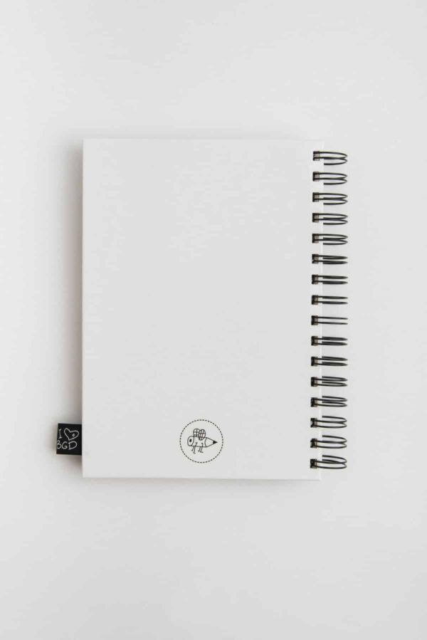 Škrabook Nakrivo nasađen