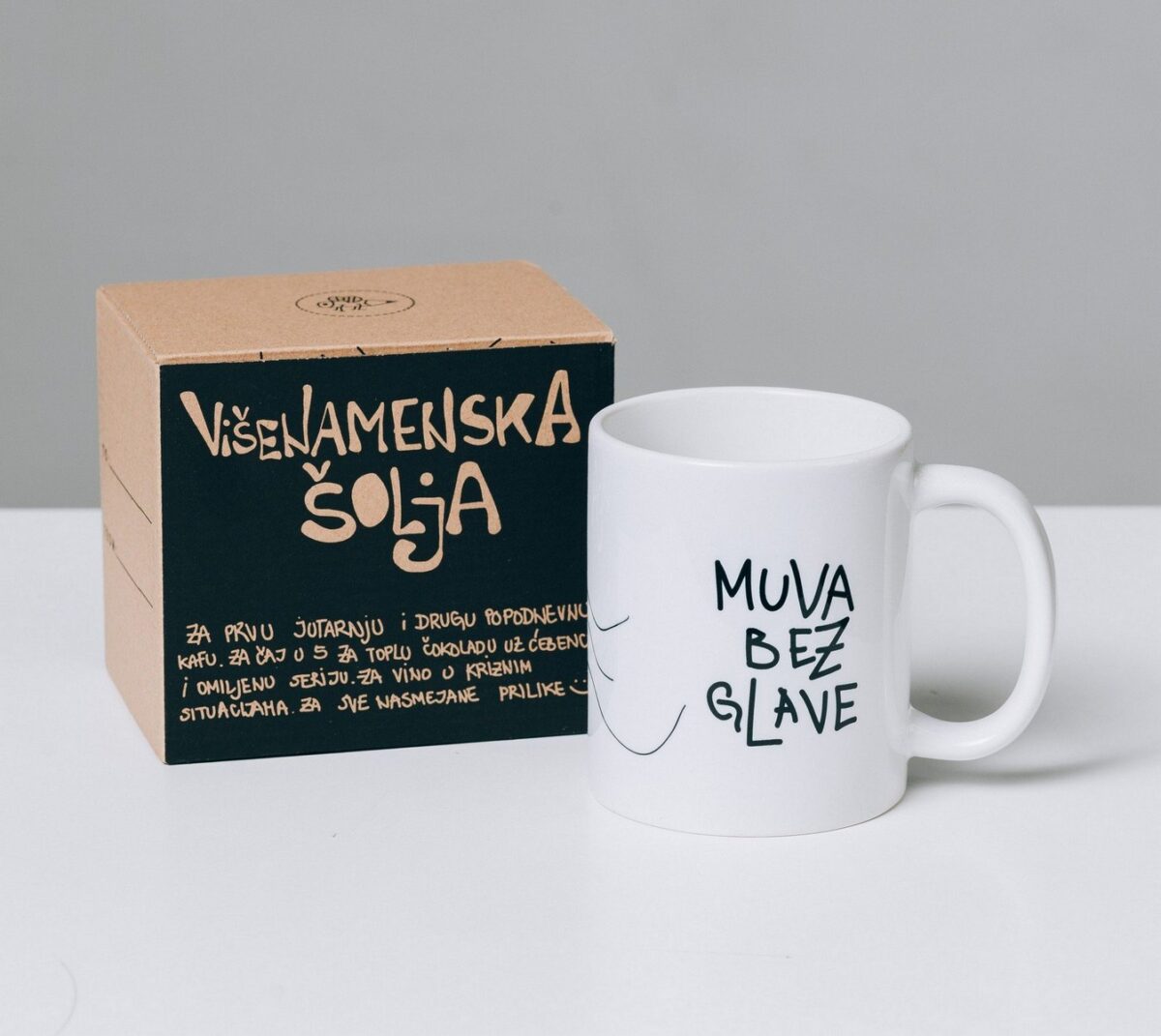 Šolja Muva bez glave