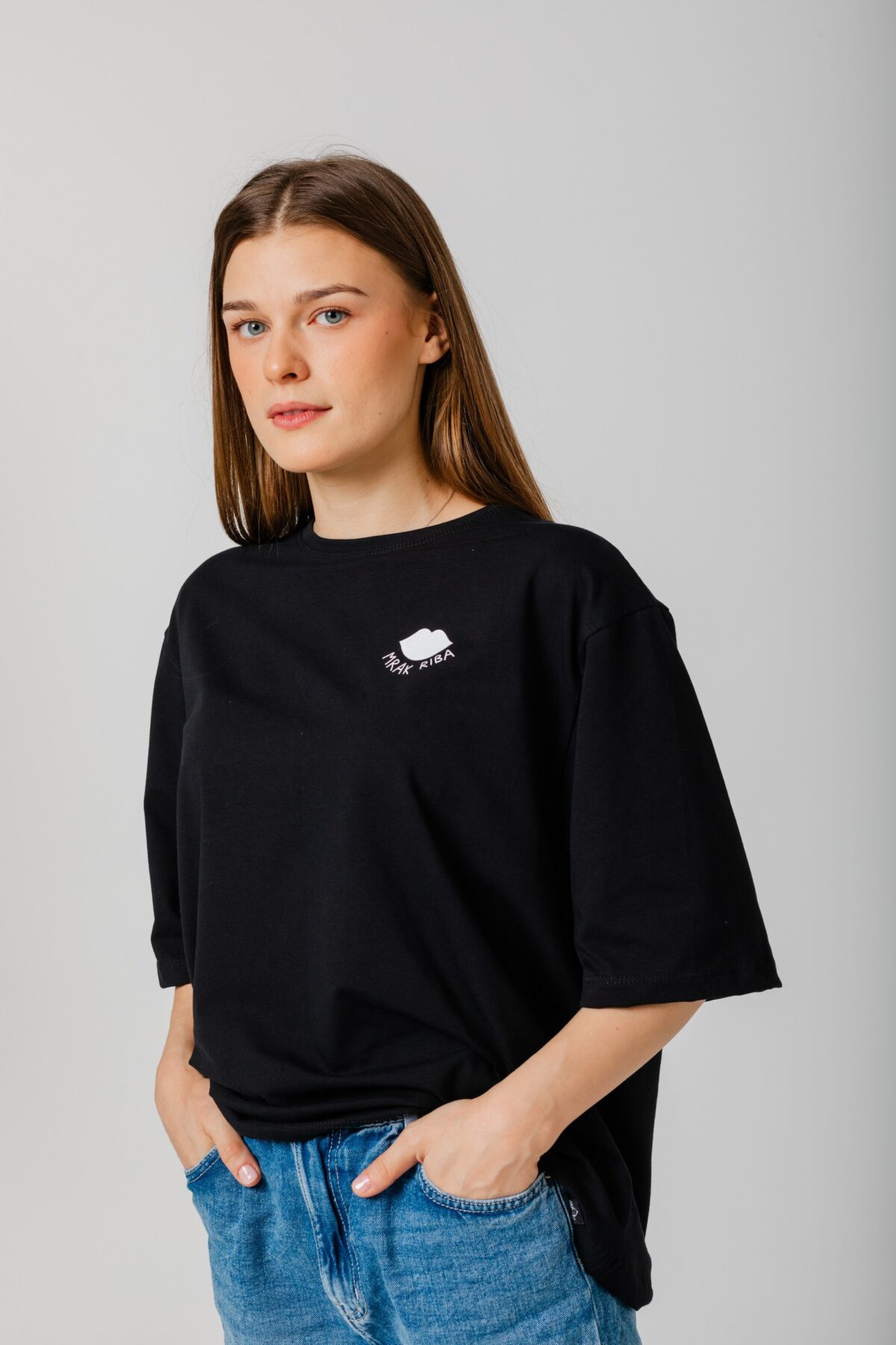 Oversized majica Mrak riba