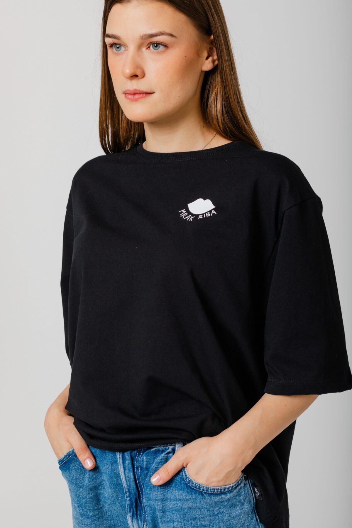Oversized majica Mrak riba