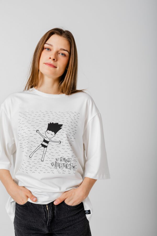 Oversized majica U svom elementu